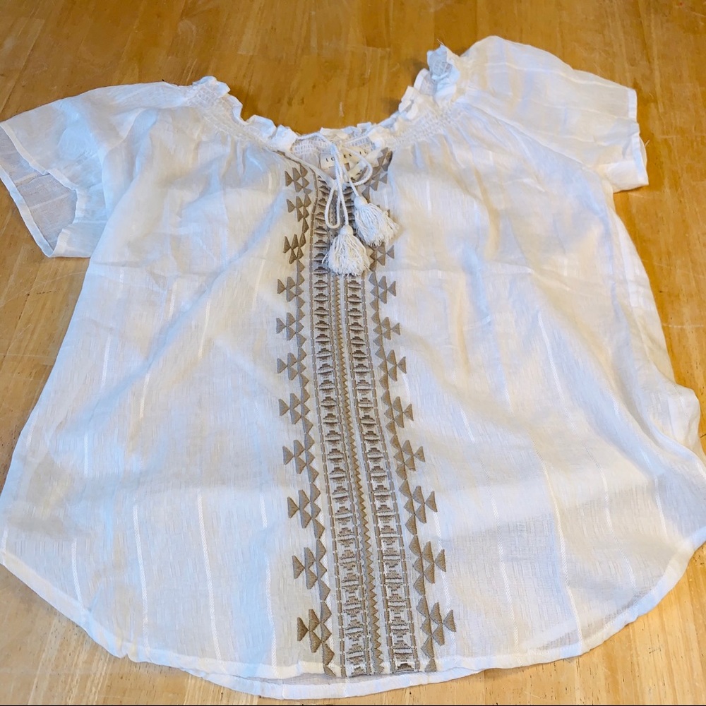 LoveStitch White Short Sleeve Tassel Blouse